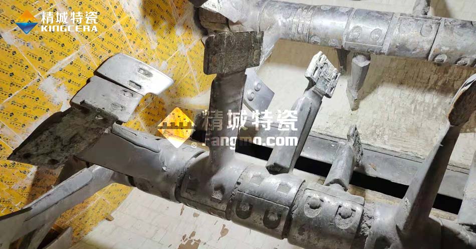 攪拌機(jī)耐磨陶瓷襯板安裝 攪拌機(jī)耐磨陶瓷襯板安裝
